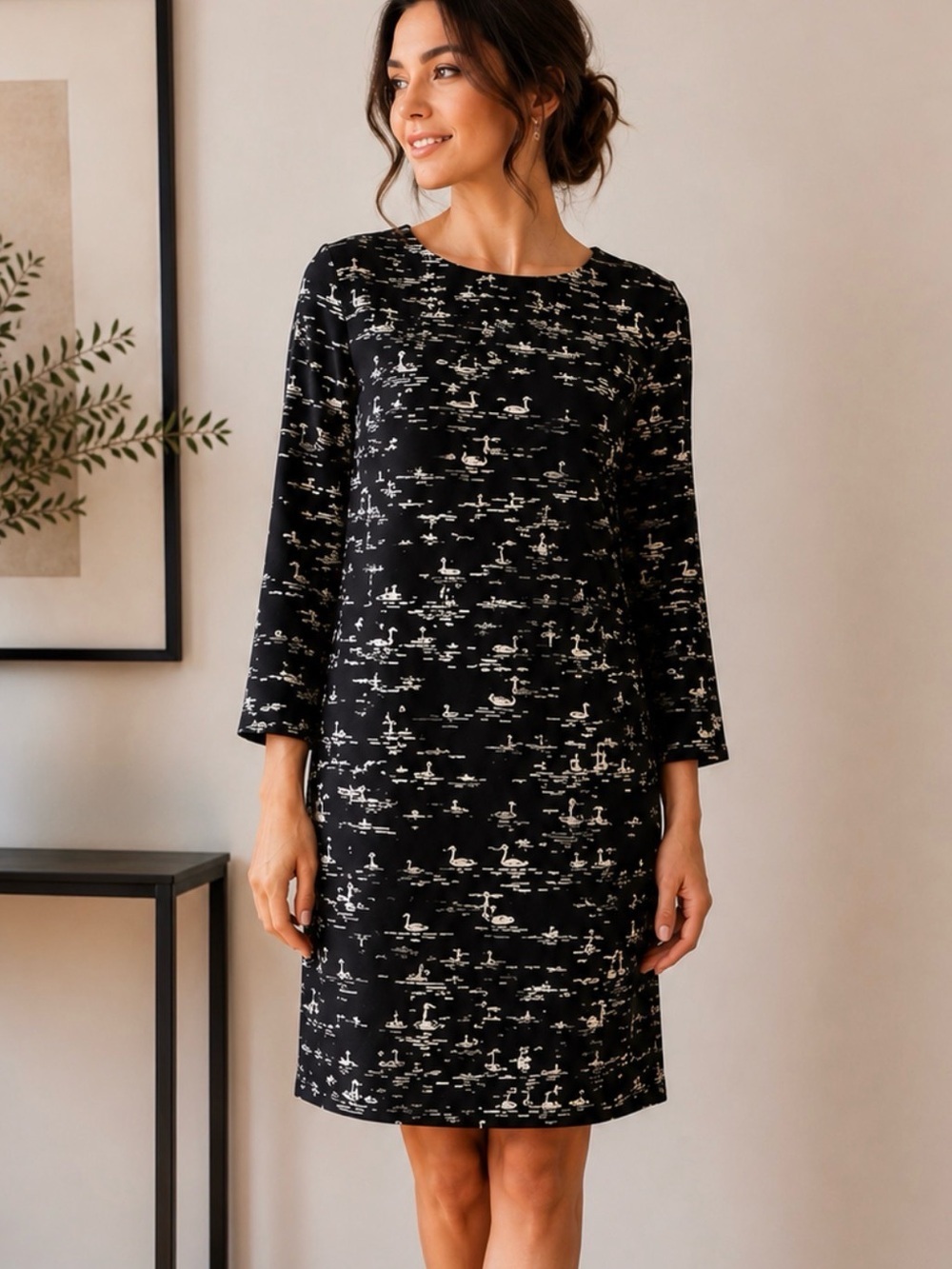 The Limited Black & White Duck Print Shift Dress Size Small